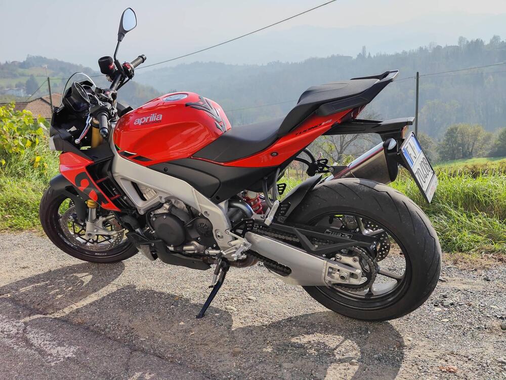Aprilia Tuono V4 (2021 - 24) (7)