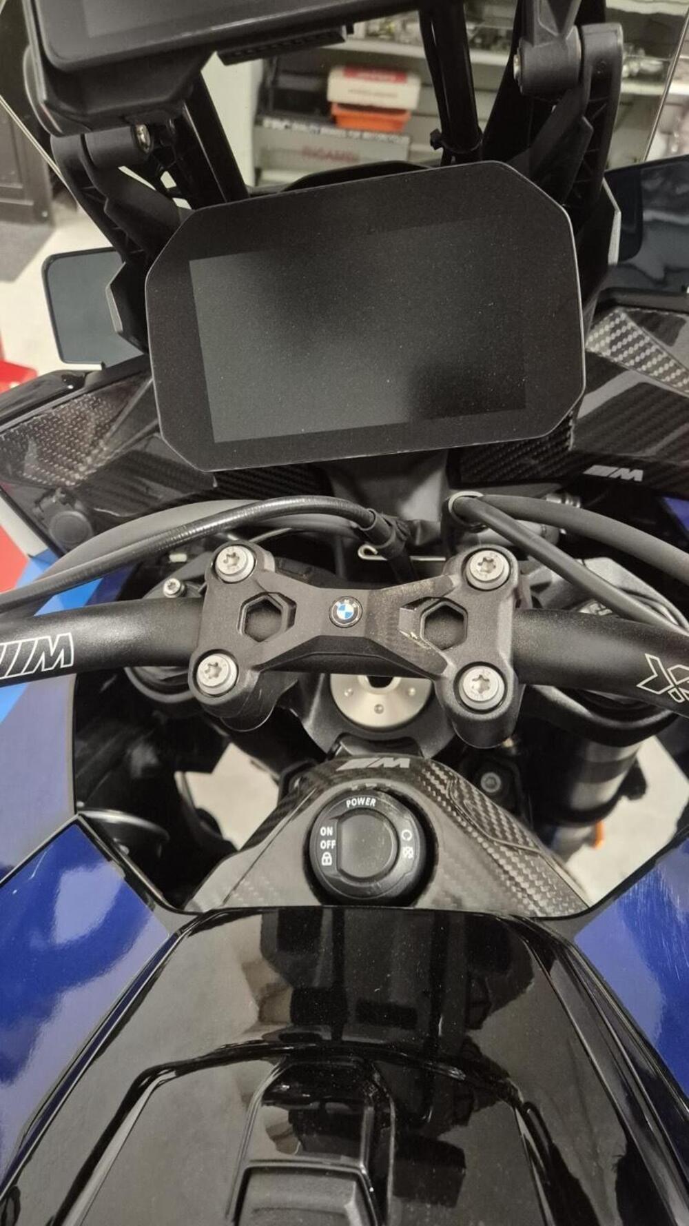 Bmw M 1000 XR (2024 - 25) (9)