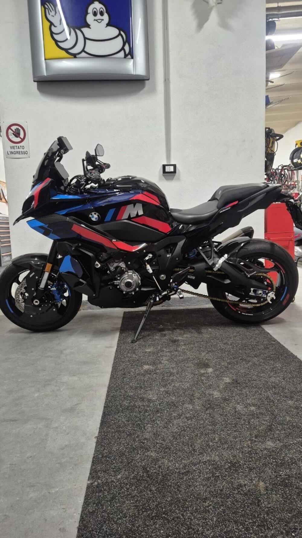 Bmw M 1000 XR (2024 - 25) (3)