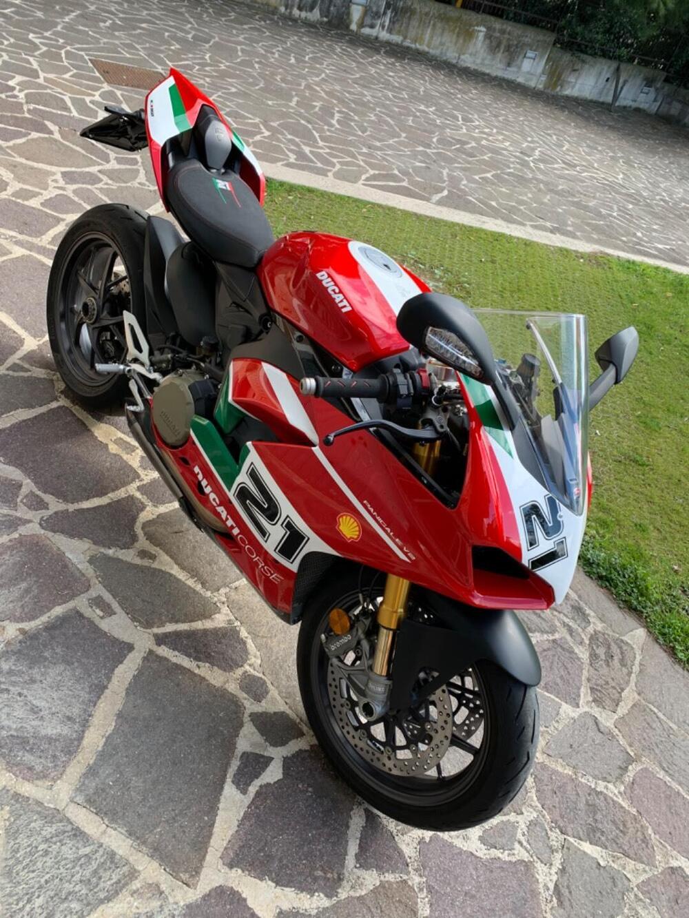 Ducati Panigale V2 Bayliss 1st Championship 20th Anniversary (2021 - 24) (6)