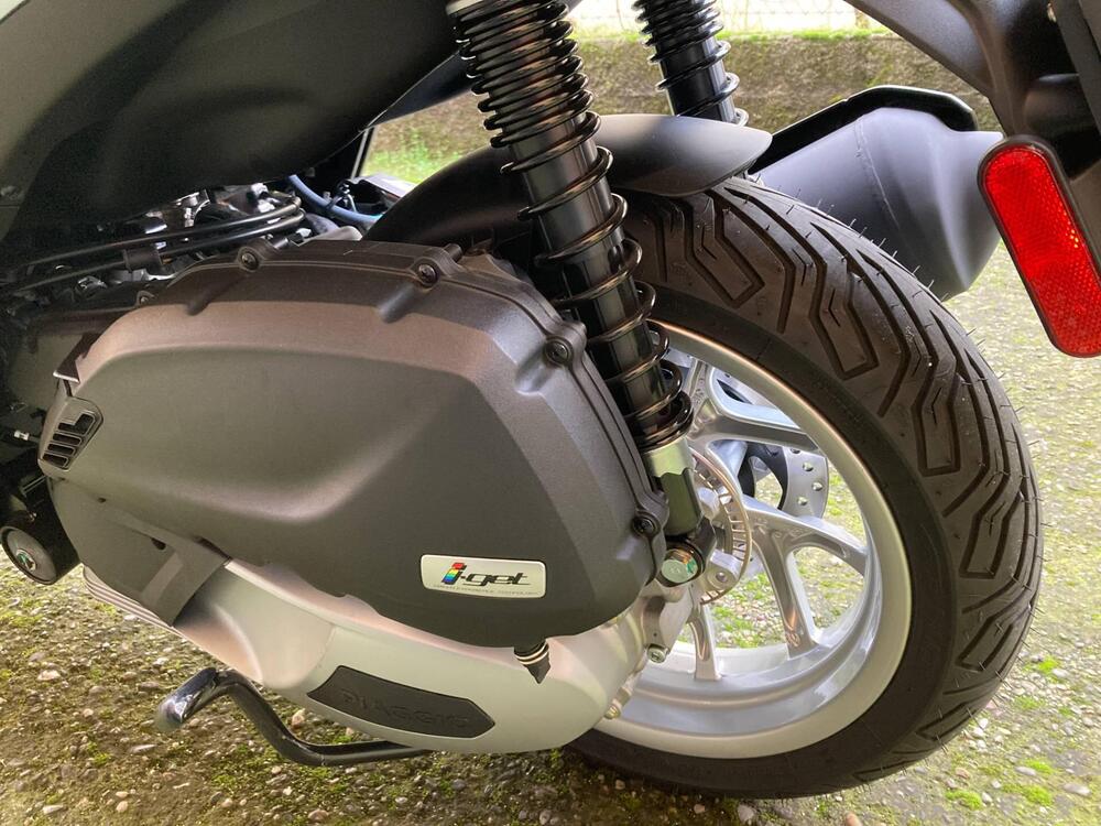 Piaggio Medley 125 (2025) (6)