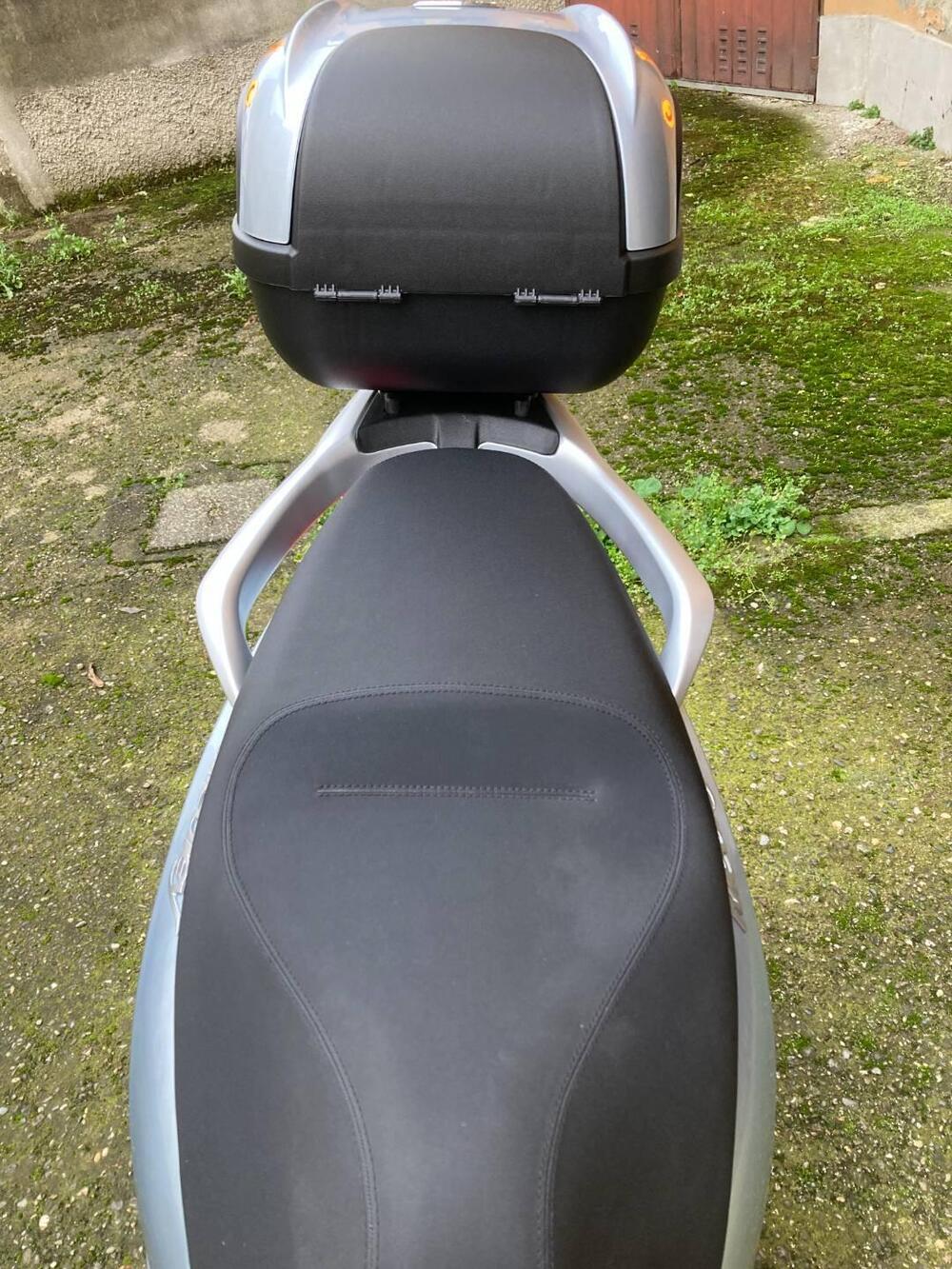 Piaggio Medley 125 (2025) (8)