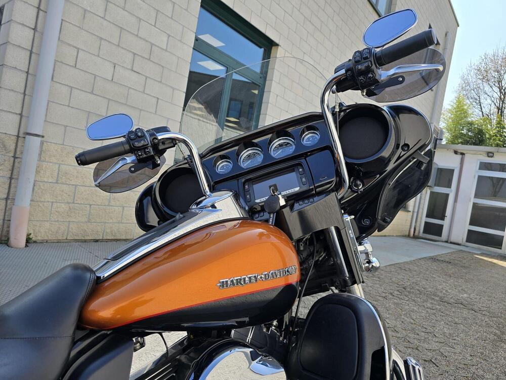 Harley-Davidson 1690 Electra Glide Ultra Limited (2014 - 15) - FLHTK (13)