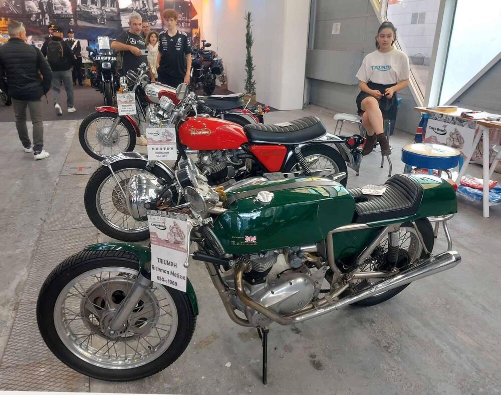 Triumph RICKMAN METISSE 650