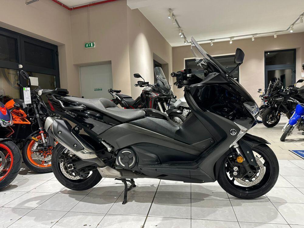 Yamaha T-Max 530 (2017 - 19)
