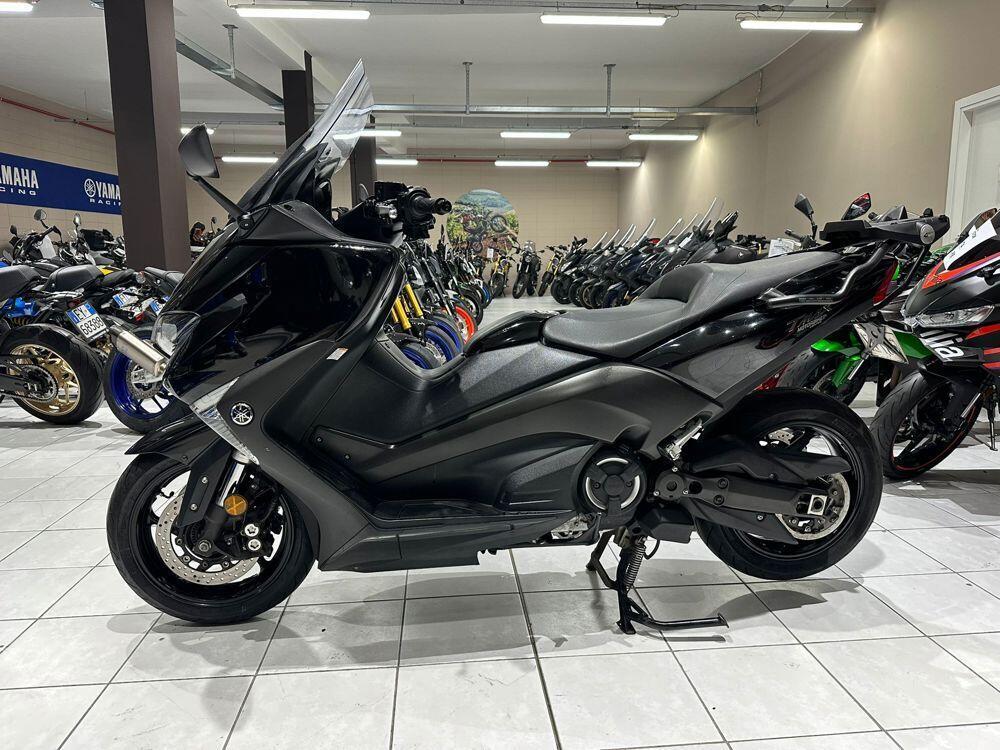 Yamaha T-Max 530 (2017 - 19) (3)