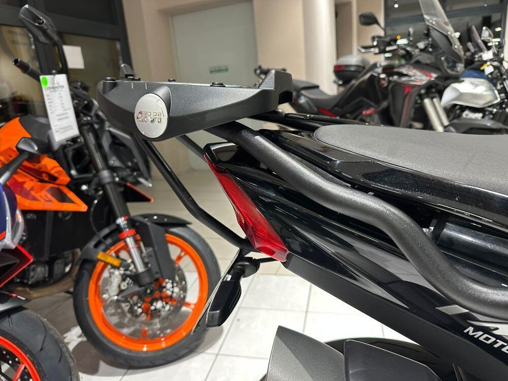 Yamaha T-Max 530 (2017 - 19) (4)