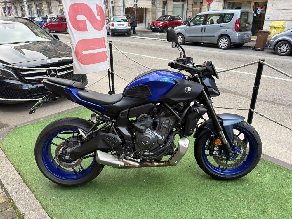 Yamaha MT-07 Y-AMT (2025)