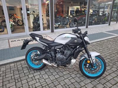 Yamaha MT-07 (2025) usata