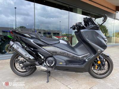 Yamaha T-Max 560 20&deg; anniversario (2021) usata