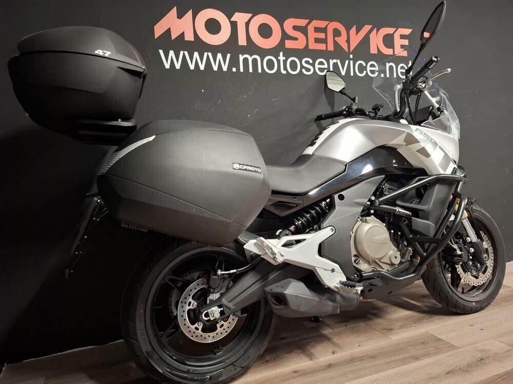 CFMOTO 650MT (2021 - 24) (6)