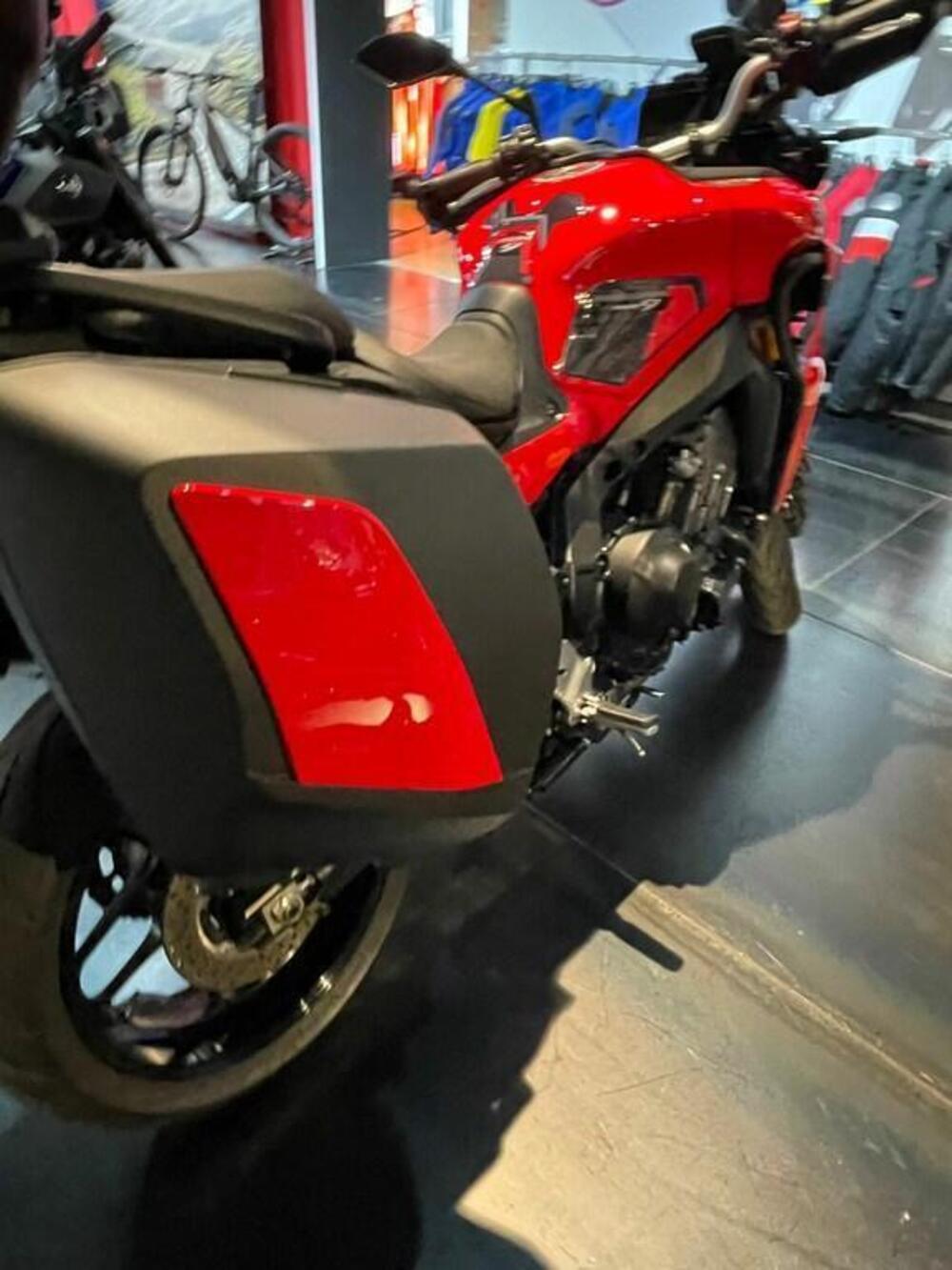 Yamaha MT-09 (2021 - 23) (10)