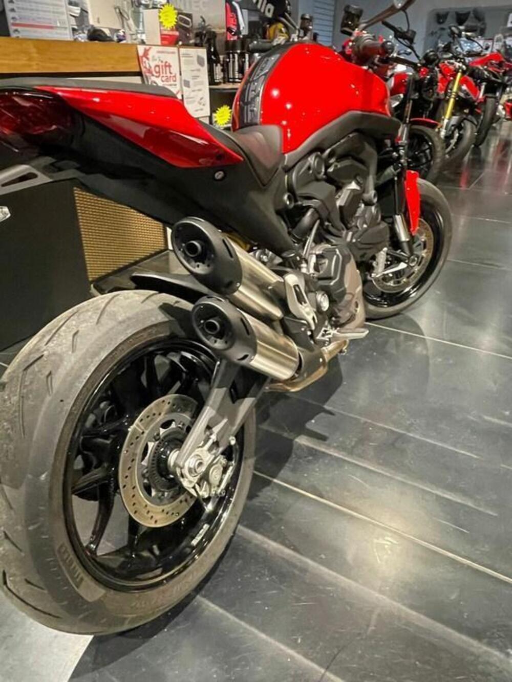 Ducati Monster 937 (2021 - 25) (14)