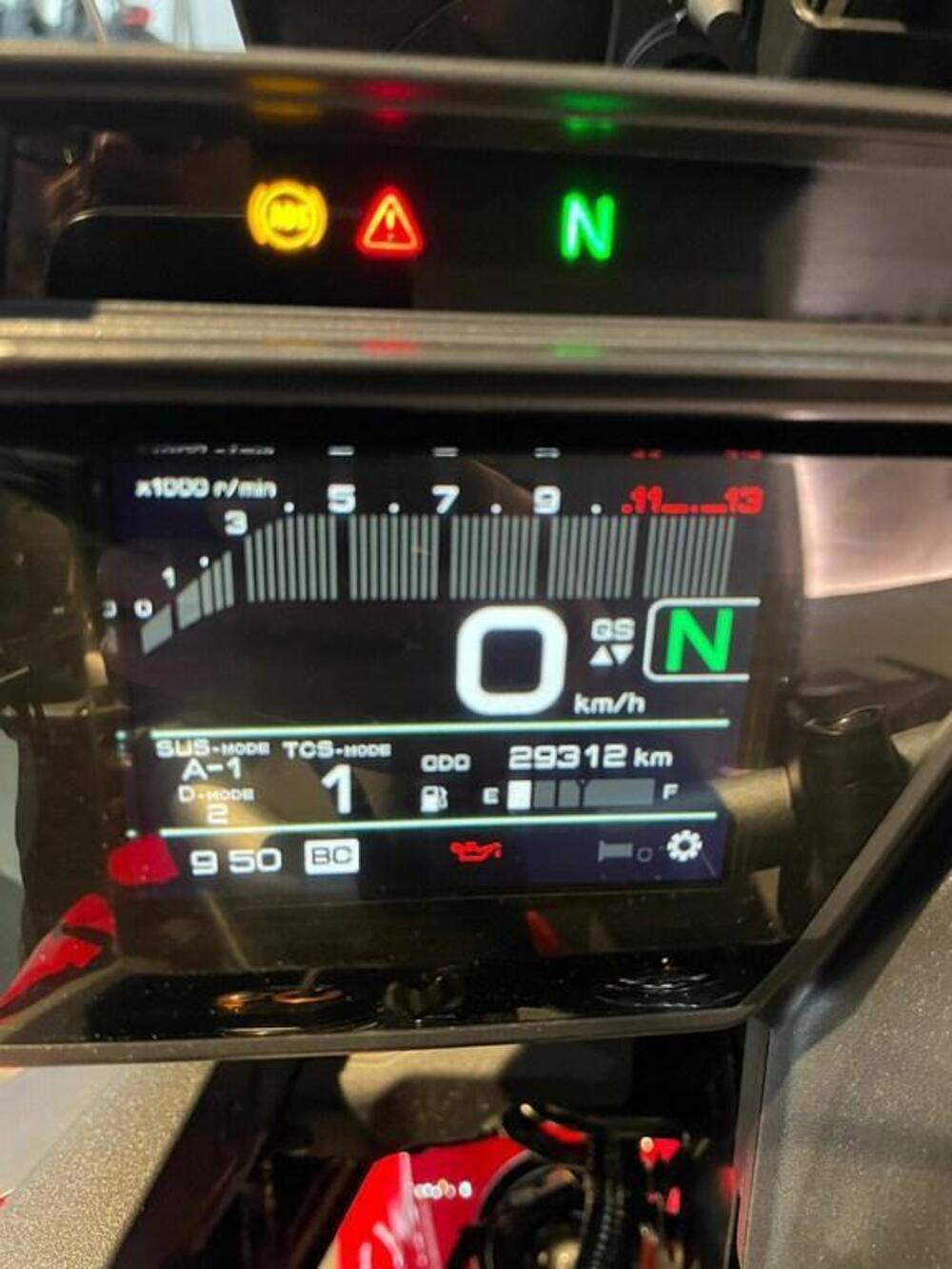 Yamaha MT-09 (2021 - 23) (2)