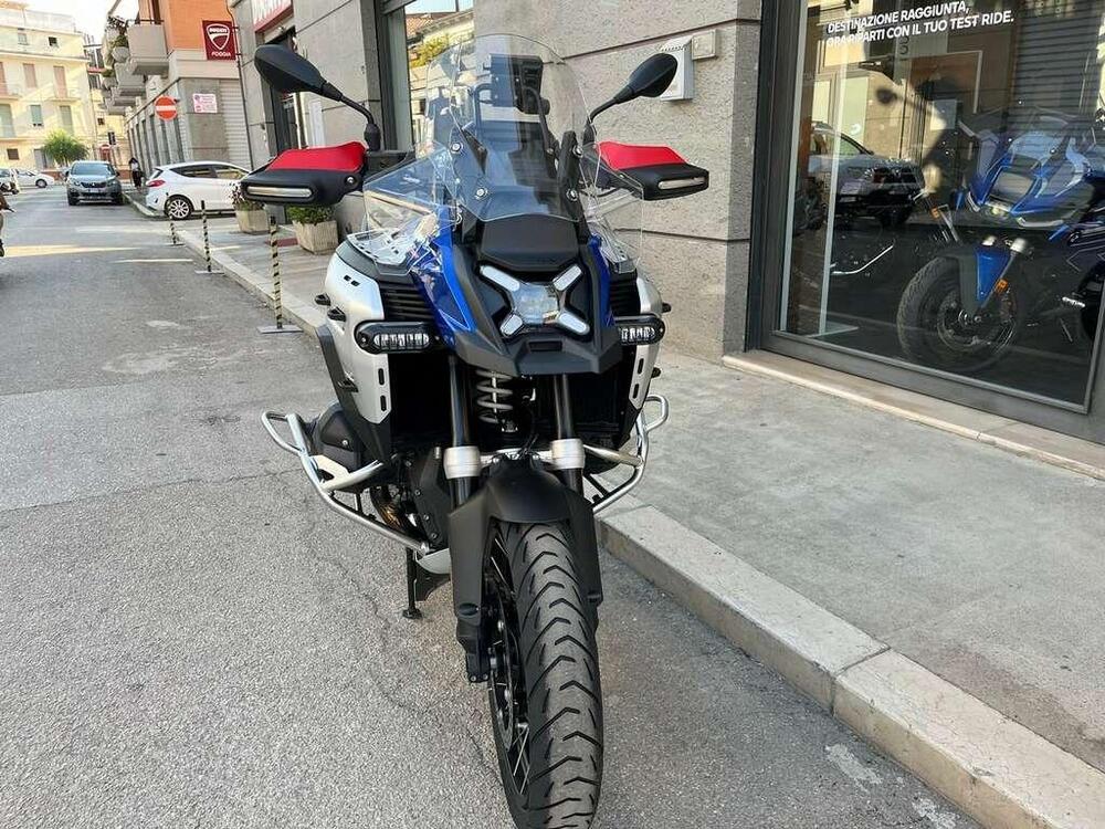 Bmw R 1300 GS Adventure Trophy (2025 - 26) (3)