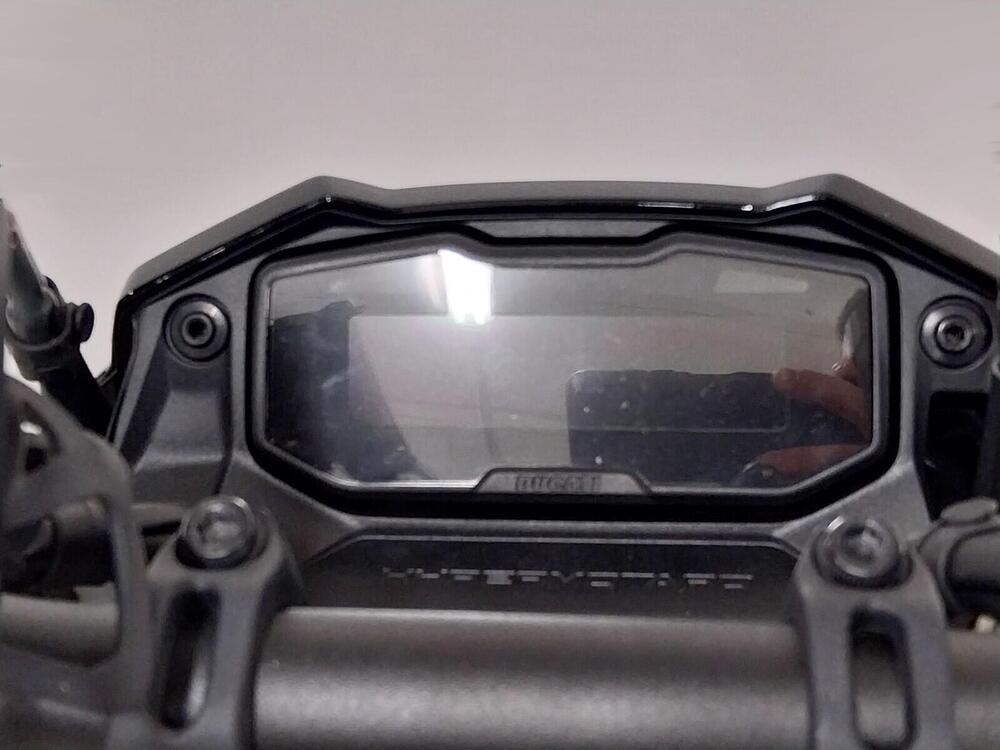 Ducati Hypermotard 698 Mono RVE (2024 - 25) (17)