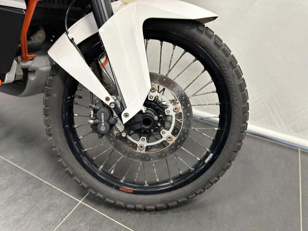 KTM 990 Adventure (2009 - 11) (9)