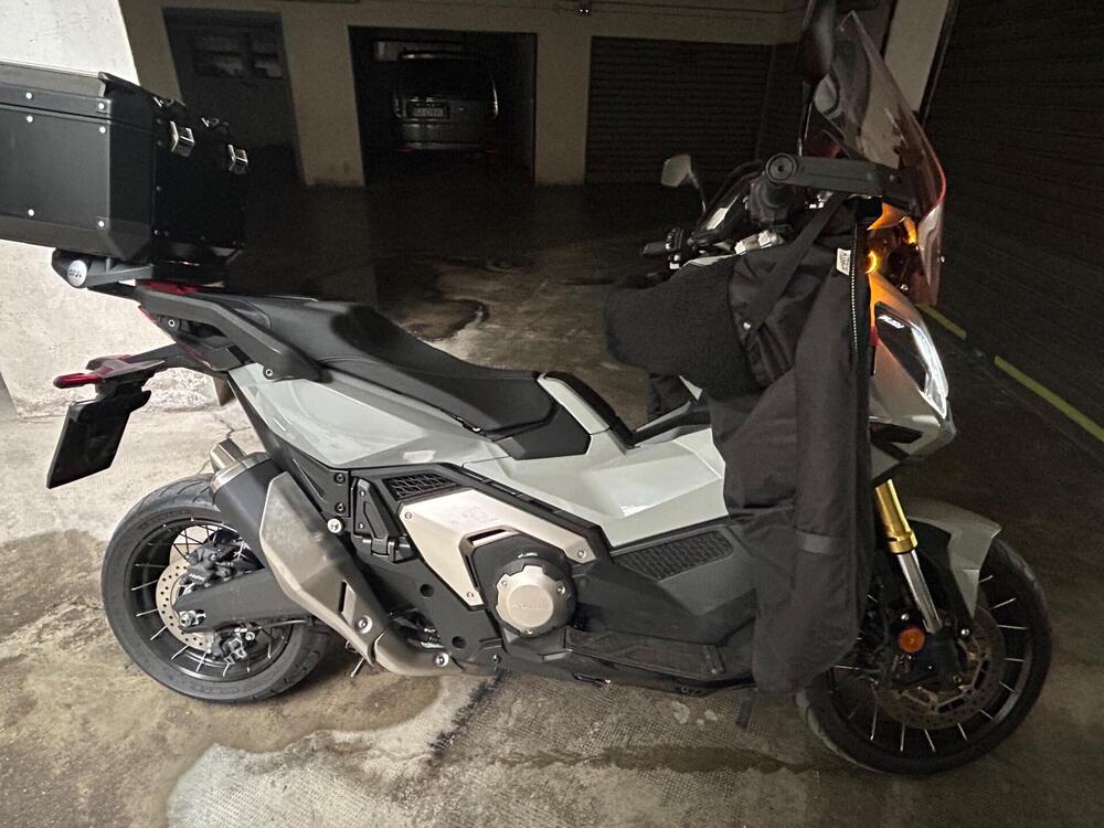 Honda X-ADV 750 DCT Travel (2021 - 24) (3)