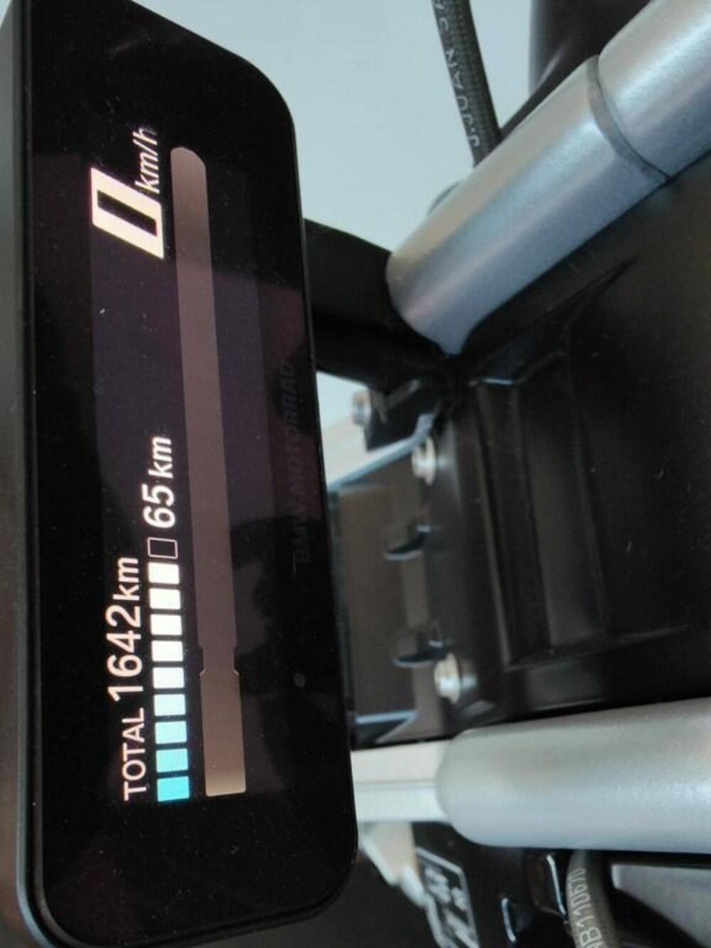 Bmw CE 02 AM (2024 - 25) (4)