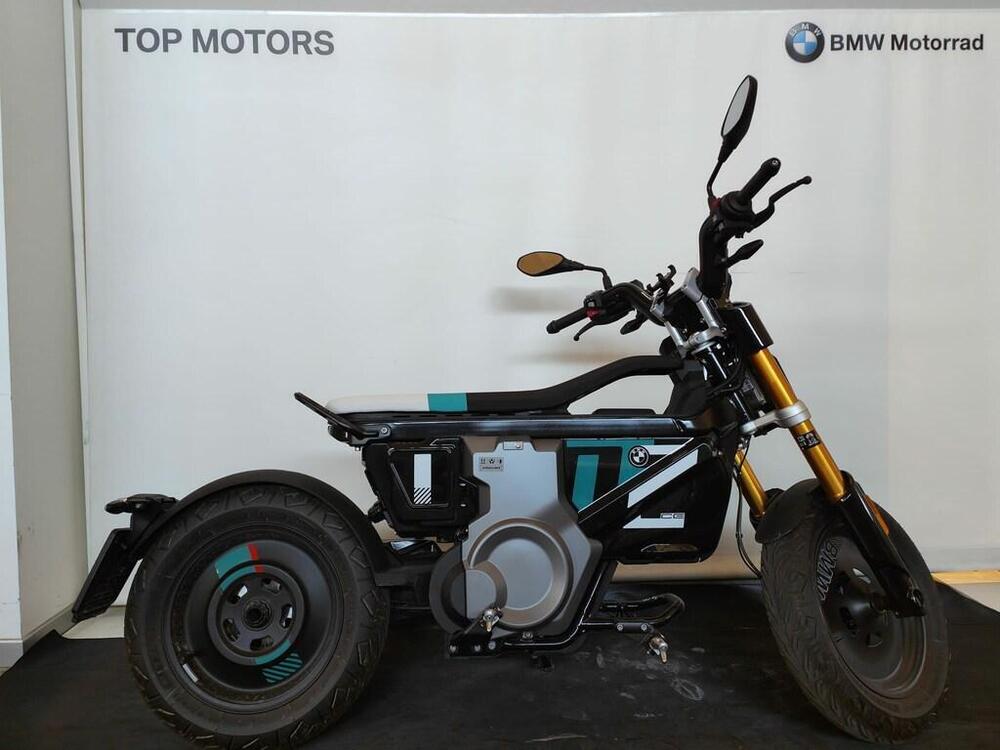 Bmw CE 02 AM (2024 - 25) (2)