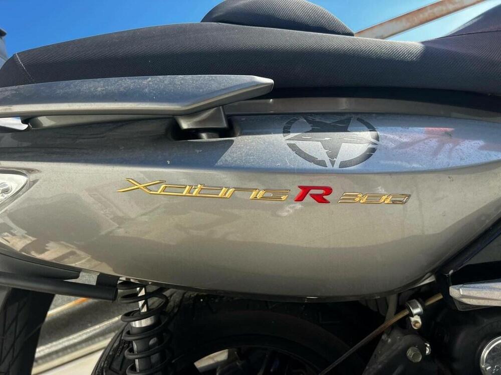 Kymco Xciting 300i R (2007 - 14) (2)