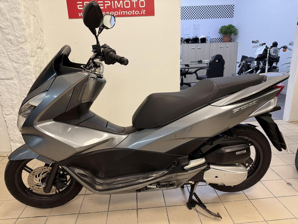 Honda PCX 125 (2014 - 16) (2)