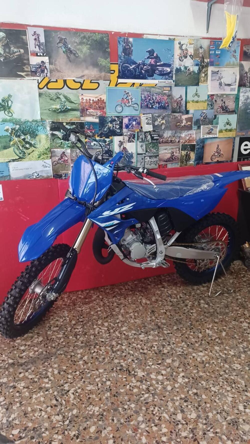 Yamaha YZ 125 (2025) (2)