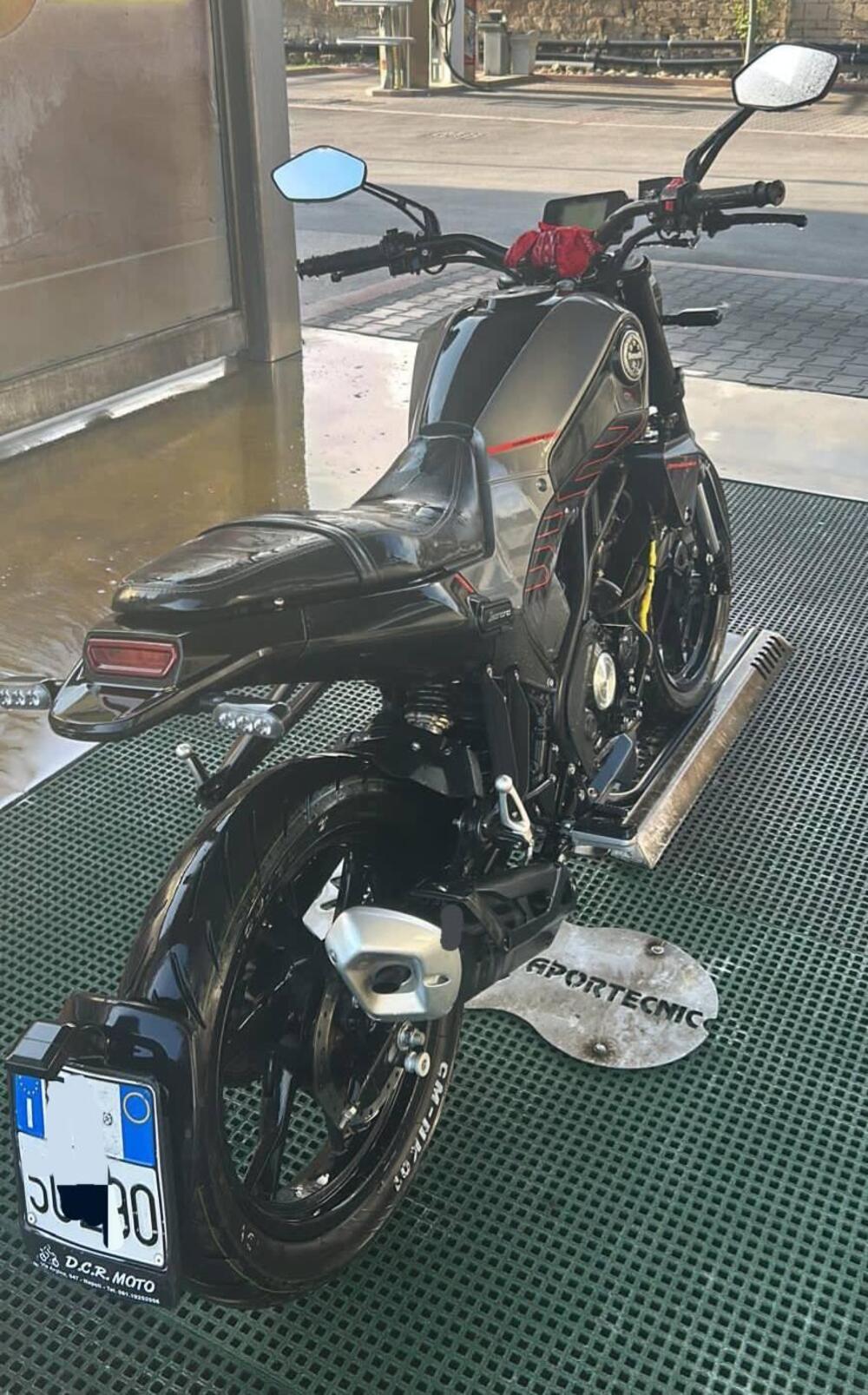 Benelli Leoncino 125 (2022 - 25) (3)