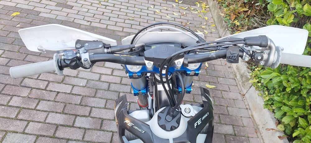 Husqvarna FE 350 Rockstar Edition (2022) (2)