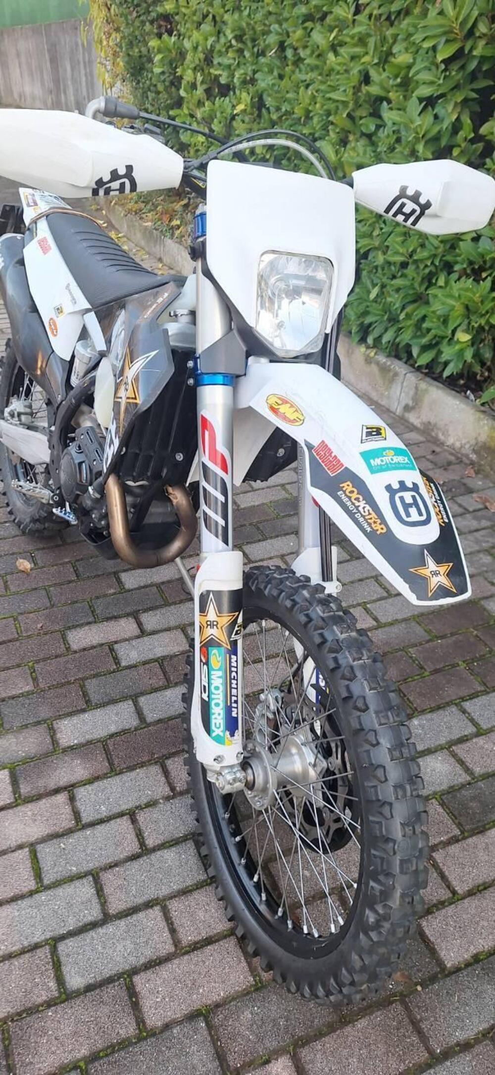 Husqvarna FE 350 Rockstar Edition (2022) (6)