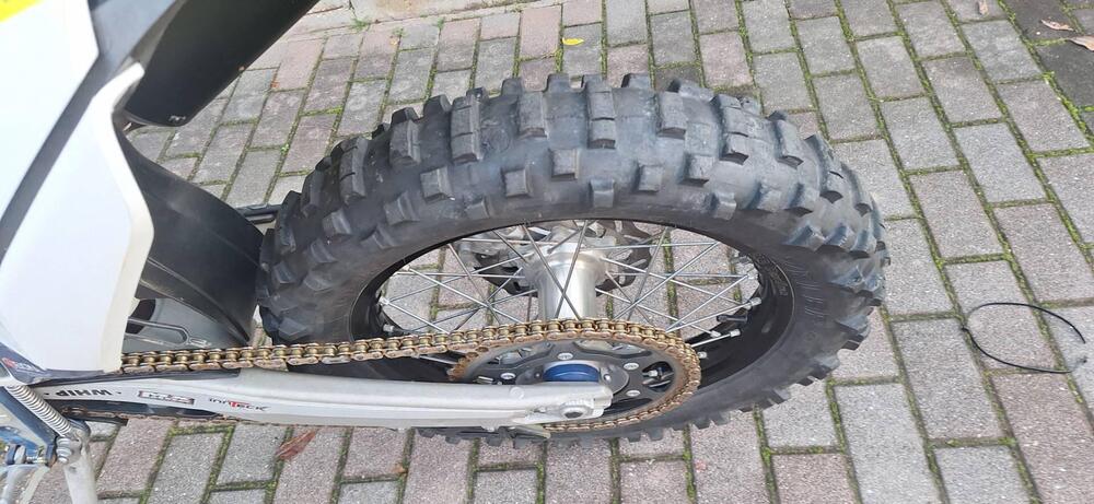 Husqvarna TE 250i (2023) (2)