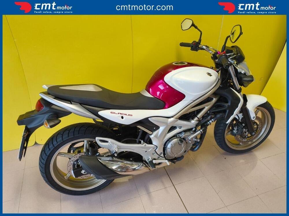 Suzuki Gladius 650 SFV (2009 - 15) (10)