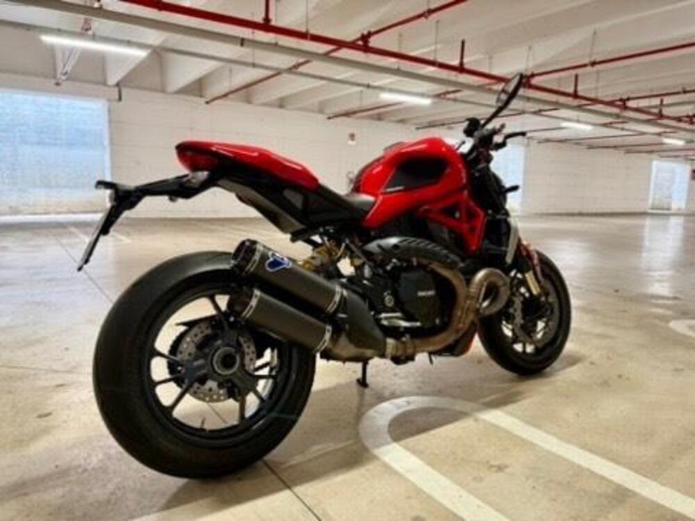 Ducati Monster 1200 R (2016 - 19) (2)