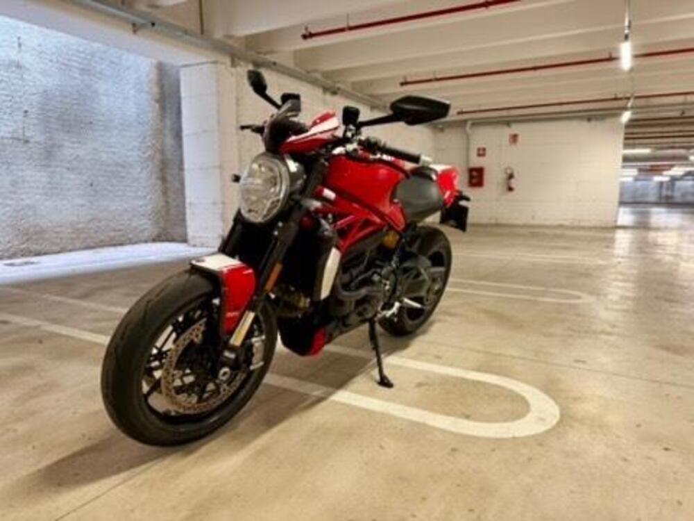 Ducati Monster 1200 R (2016 - 19) (10)