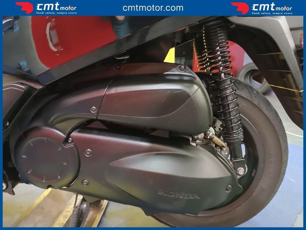 Honda Forza 300 ABS (2013 - 17) (13)