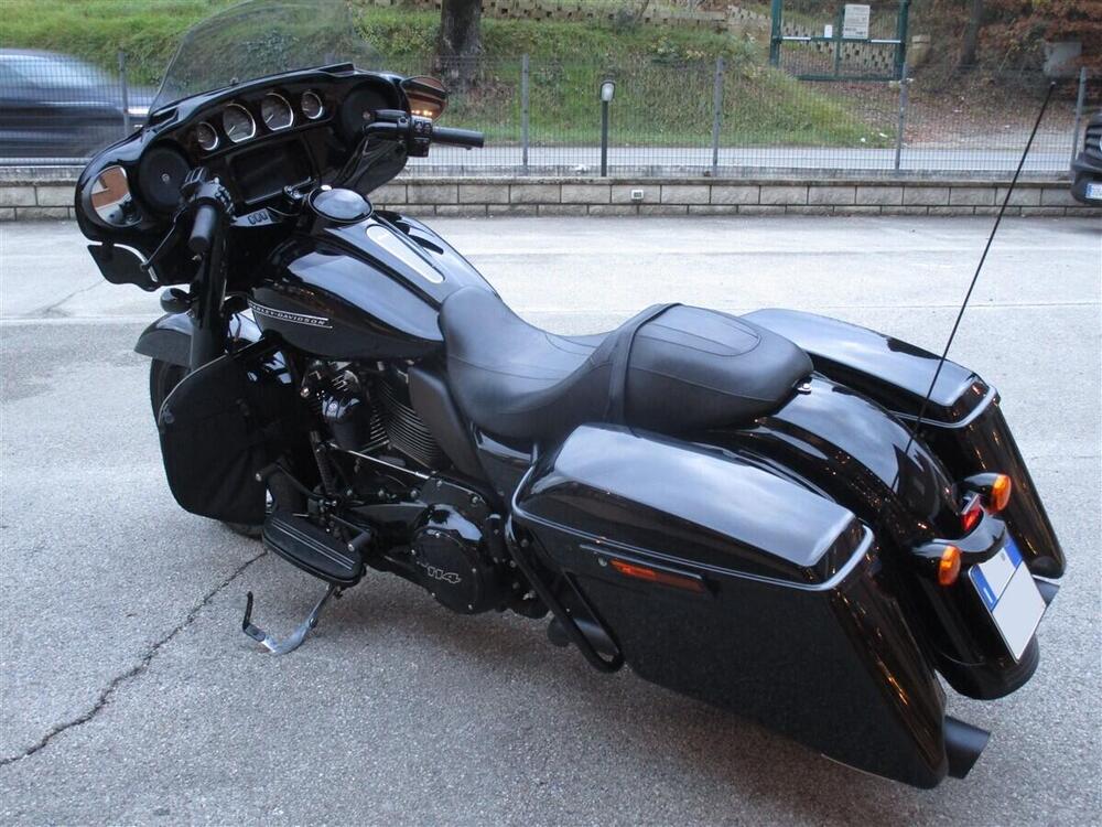 Harley-Davidson 114 Street Glide Special (2019 - 20) - FLHXS (4)