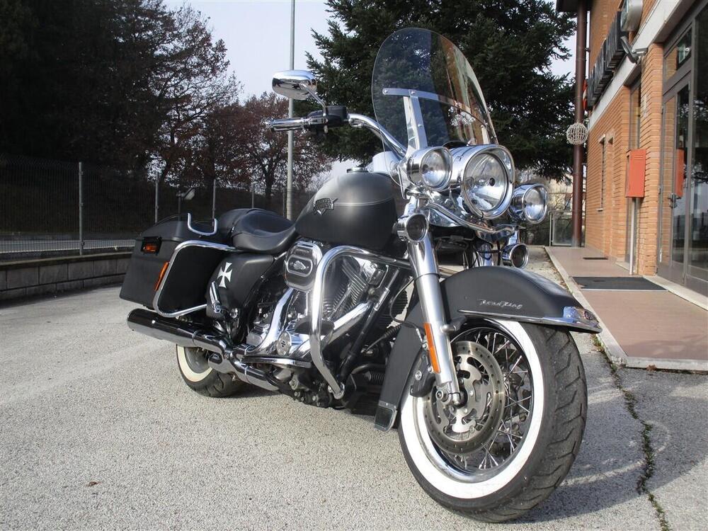 Harley-Davidson 103 Road King Classic (2014 - 16) - FLHRC (2)