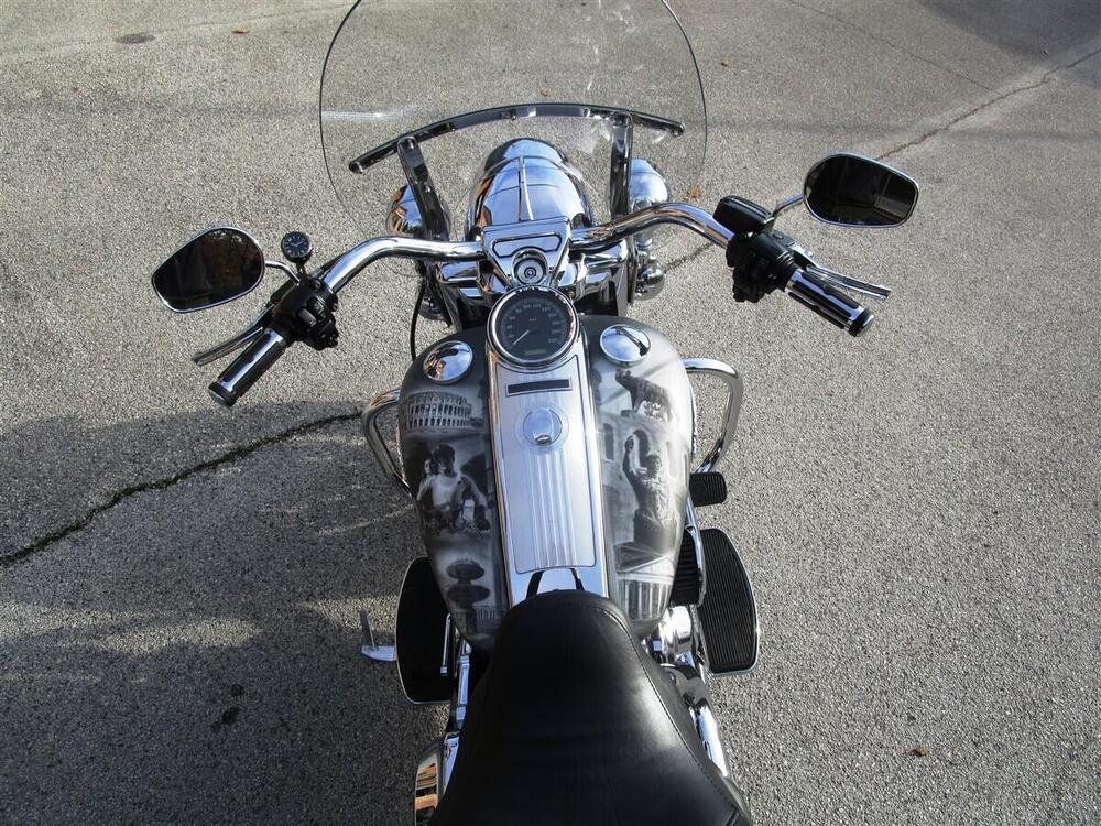 Harley-Davidson 103 Road King Classic (2014 - 16) - FLHRC (8)