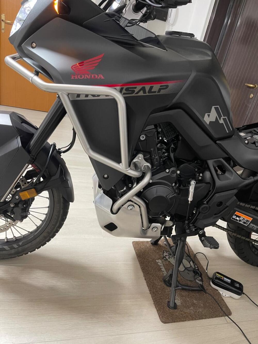 Honda Transalp XL750 Travel Edition (2023 - 24) (8)
