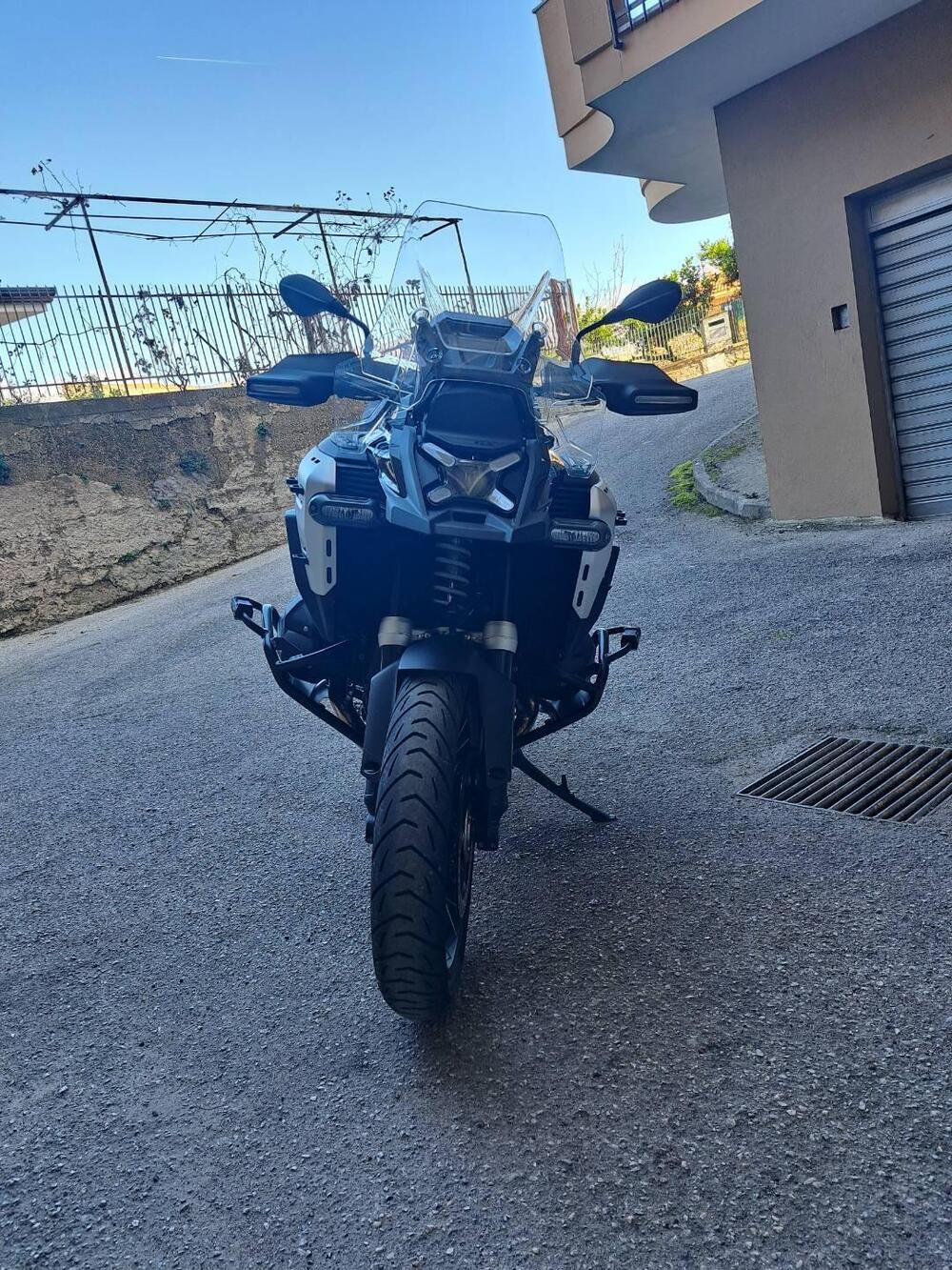 Bmw R 1300 GS Adventure Triple Black (2025) (2)