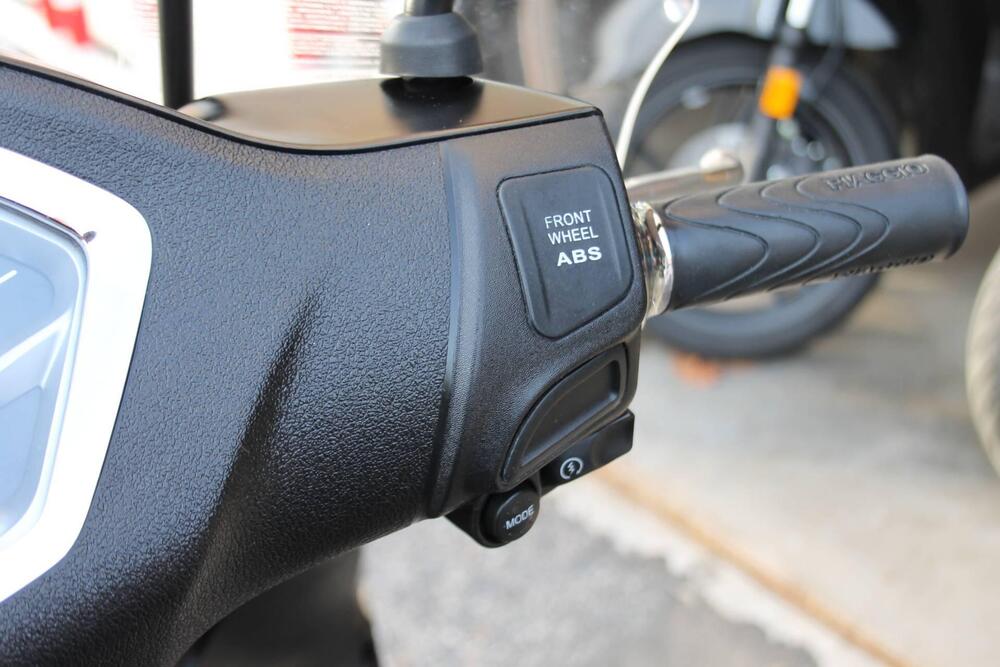 Piaggio Liberty 125 S ABS (2017 - 20) (11)