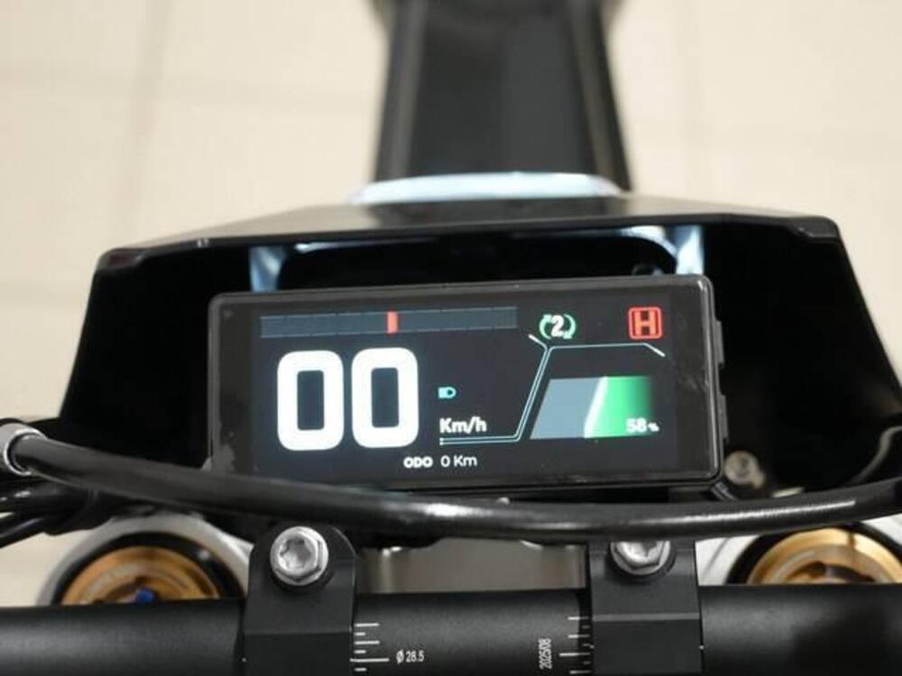 Talaria Moto Komodo TL6000 (2026) (10)