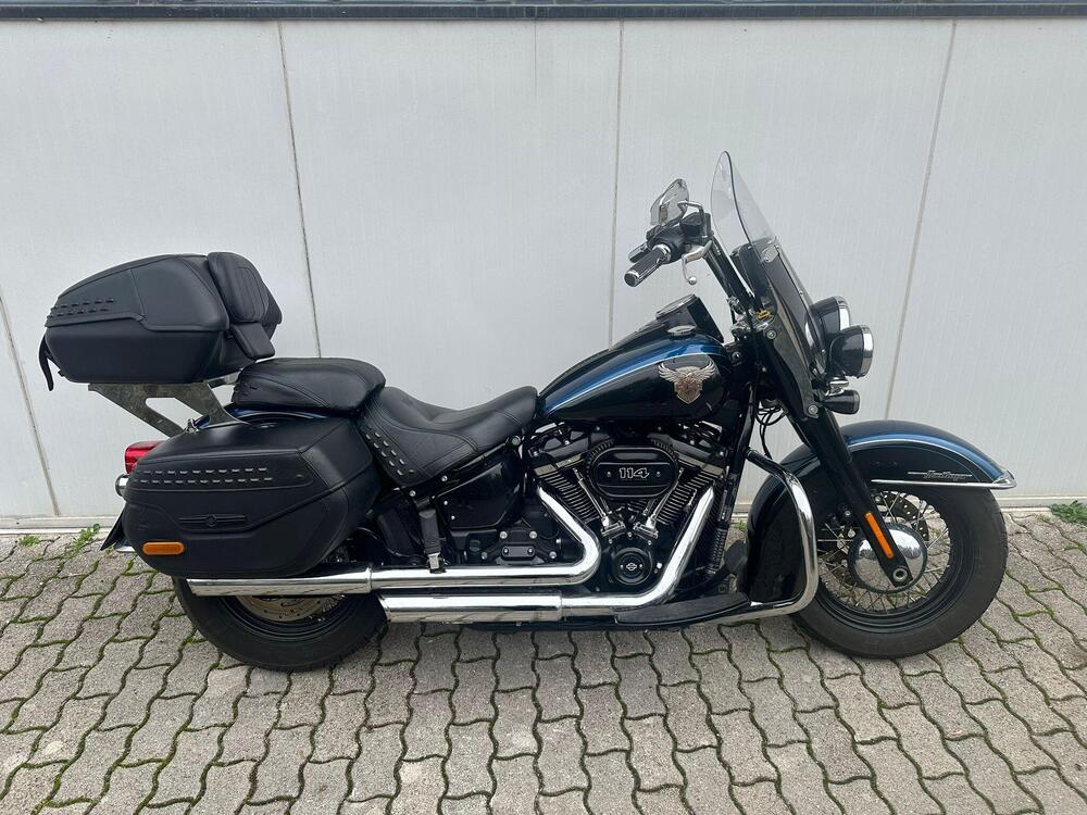 Harley-Davidson 114 Heritage Classic (2018 - 20) - FLHCS (2)