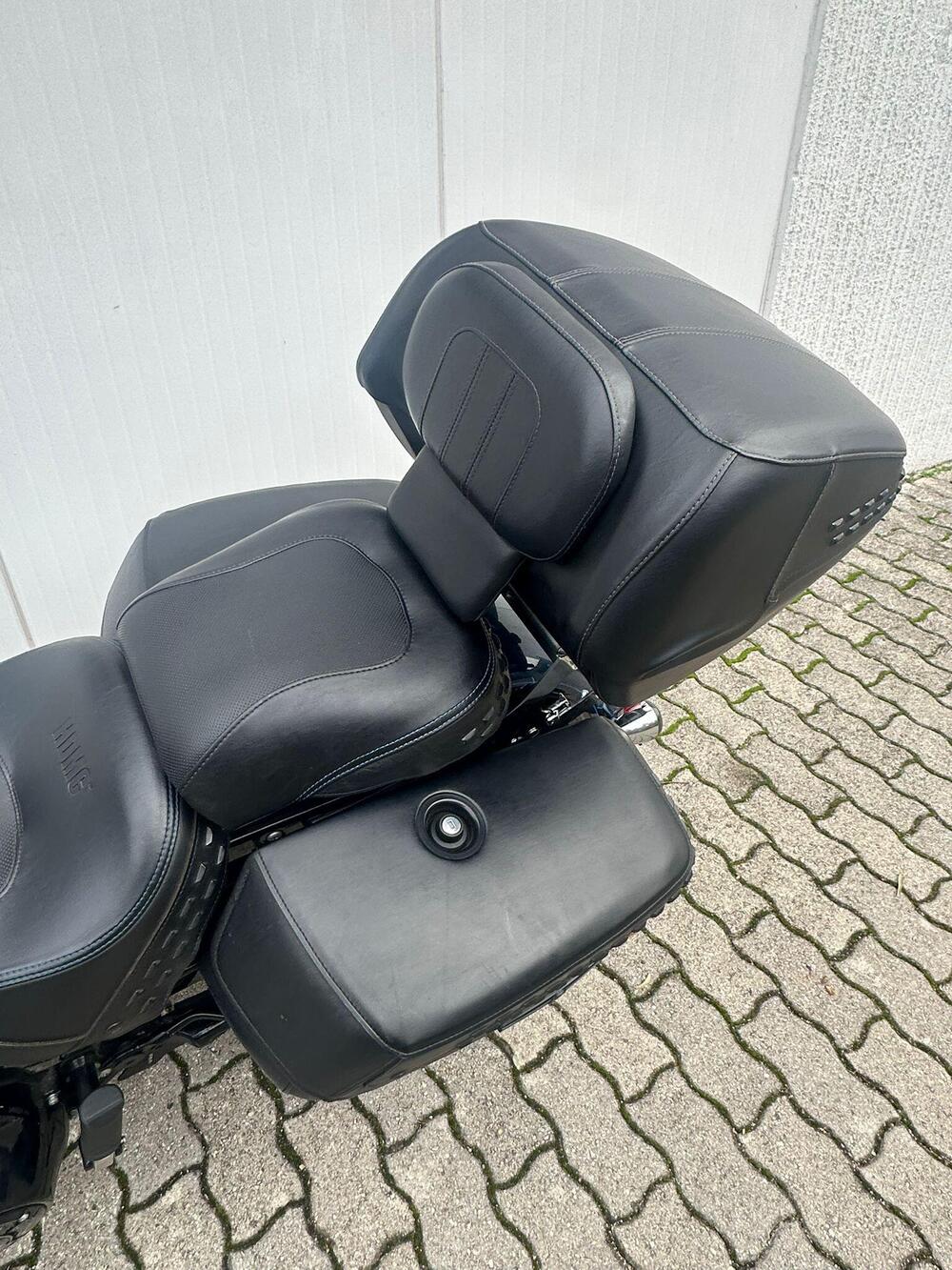 Harley-Davidson 114 Heritage Classic (2018 - 20) - FLHCS (15)