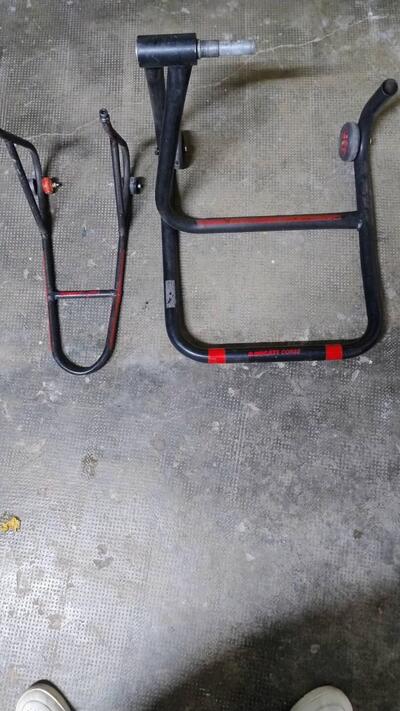 Cavalletto alza molto per Ducati X-Lite