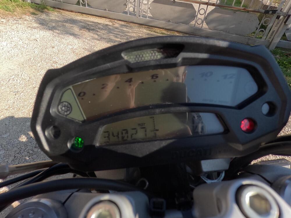 Ducati Monster 696 (2008 - 13) (6)