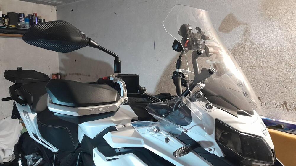 Benelli TRK 502 (2021 - 25) (2)