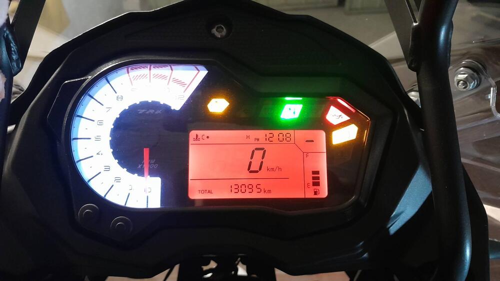 Benelli TRK 502 (2021 - 25) (13)