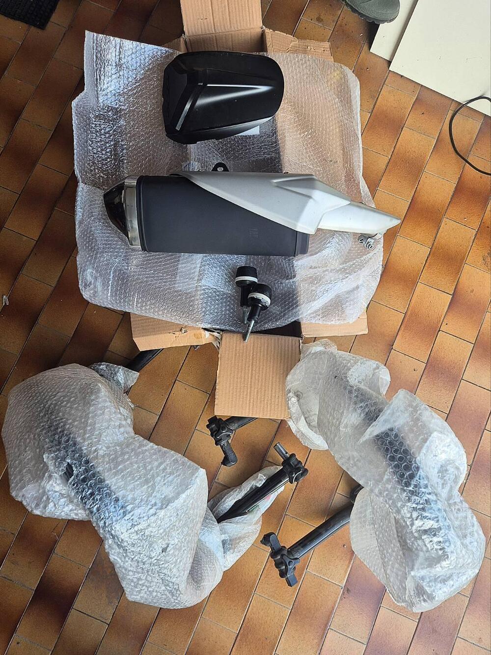 Suzuki GSX S 750 Yugen (2018 - 20) (6)