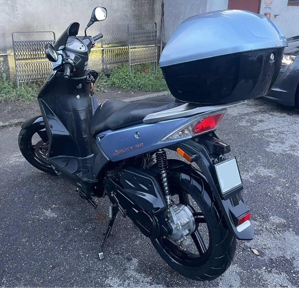 Kymco Agility 50 R16 (2008 - 16) (2)